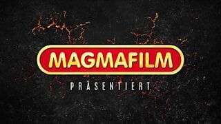 Babe in pantyhose gets arse inspected by large cock