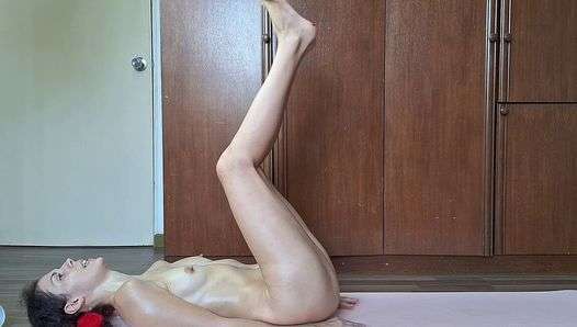 Day 2. Plank & Abs – I Make Beautiful Belly.