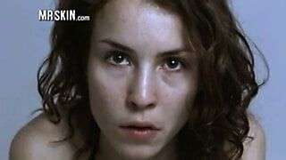 Hot Celeb Chicks With Strap Ons!