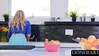 I Fucked my girlfriend’s Step Mom