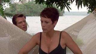 Jamie Lee Curtis – The Tailor of Panama 02