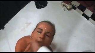 Photoshot gone cumshot. ( real studio in Stockholm )