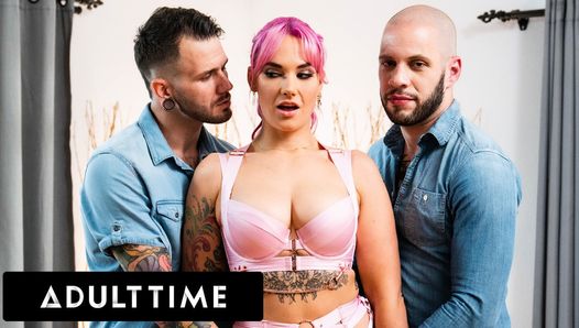 Siri Dahl’s First MMF Threesome With Two Bisexual Studs