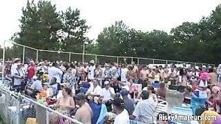 Smoking hot girls next door reveal their sexy bodies