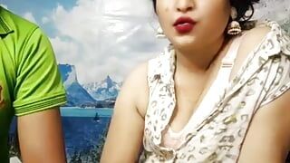 The beautiful housewife called Tatuman and had sex.