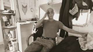 ICAZZIMIEI PUNTATA OTTO! I Miracoli di Tinder: orgasmi gratis, schiaffoni, video amatoriali e poi…