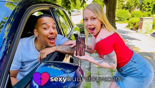 PUBLIC FUCK by black man in his car – SEXYBUURVROUW.com
