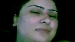 Phat Pakistani MILF .. part 1 of 2