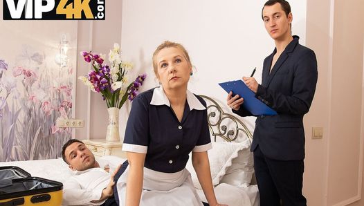 Mature4k ” Lobster’s” Hotel