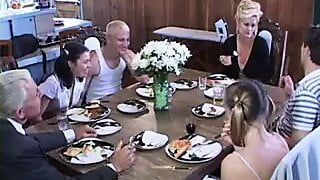 Dont tell Mommy please