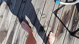 Found a girl at the pool side. So why don’t pee?