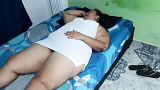 I visit my best friend’s mom in her room and suck her tight pussy