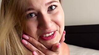 Stella Cardo in Pink Bikini Inserted a Finger in Ass???