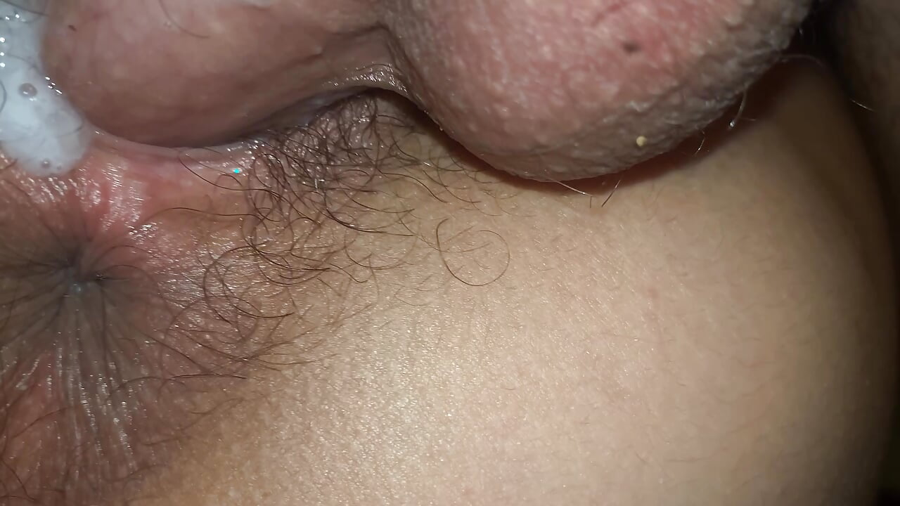 A MOROCCAN TEEN CAUGHT MASTURBATING AND SHE REPLACE HER HAND WITH A BIG DICK