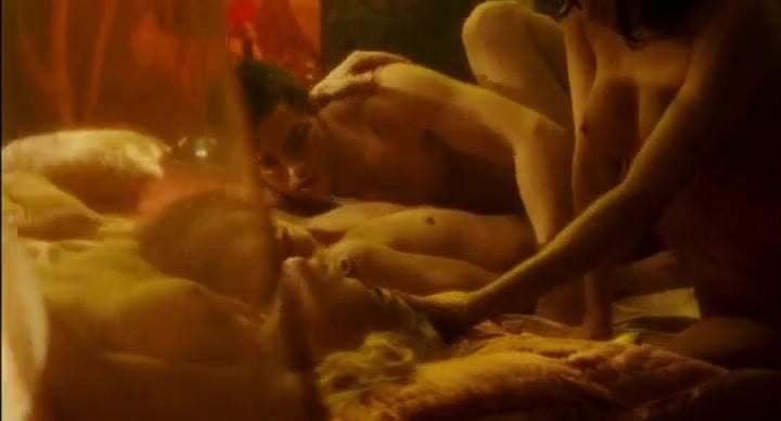 Bimba Bose -El consul de sodoma orgy scene