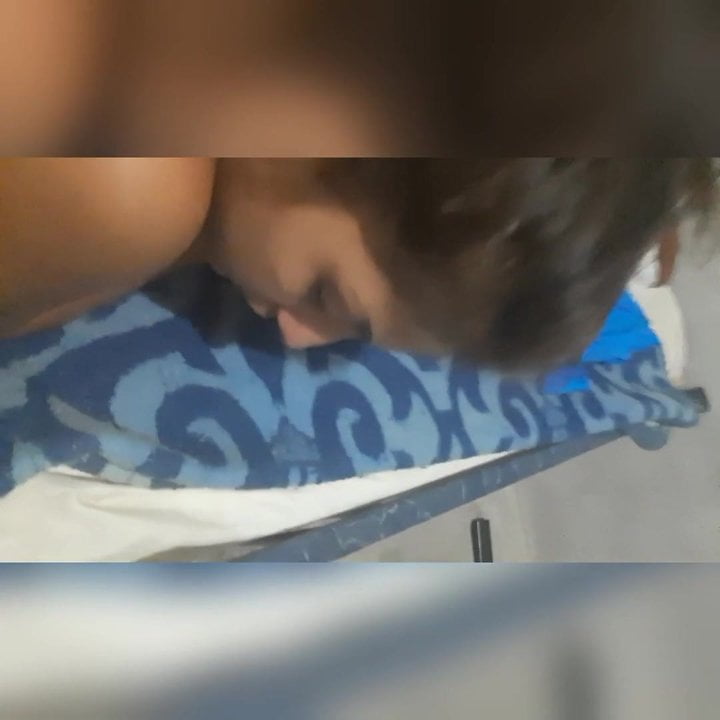 Borracha  le dan un duro anal