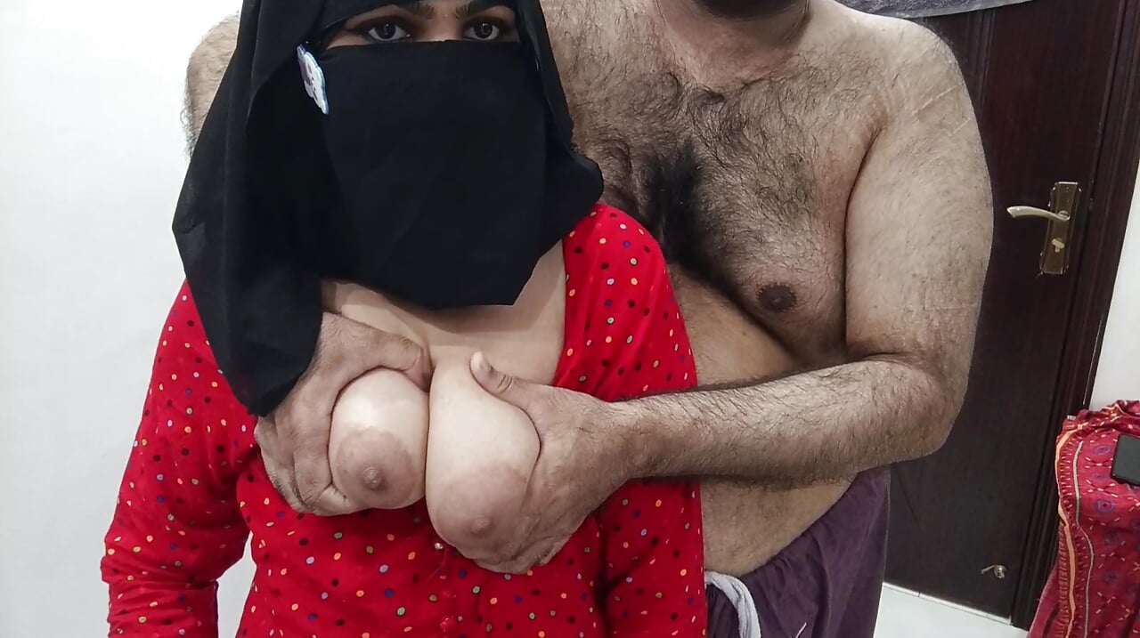 Desi Stepdaughter In Hijaab Fucked By Her Stepfather