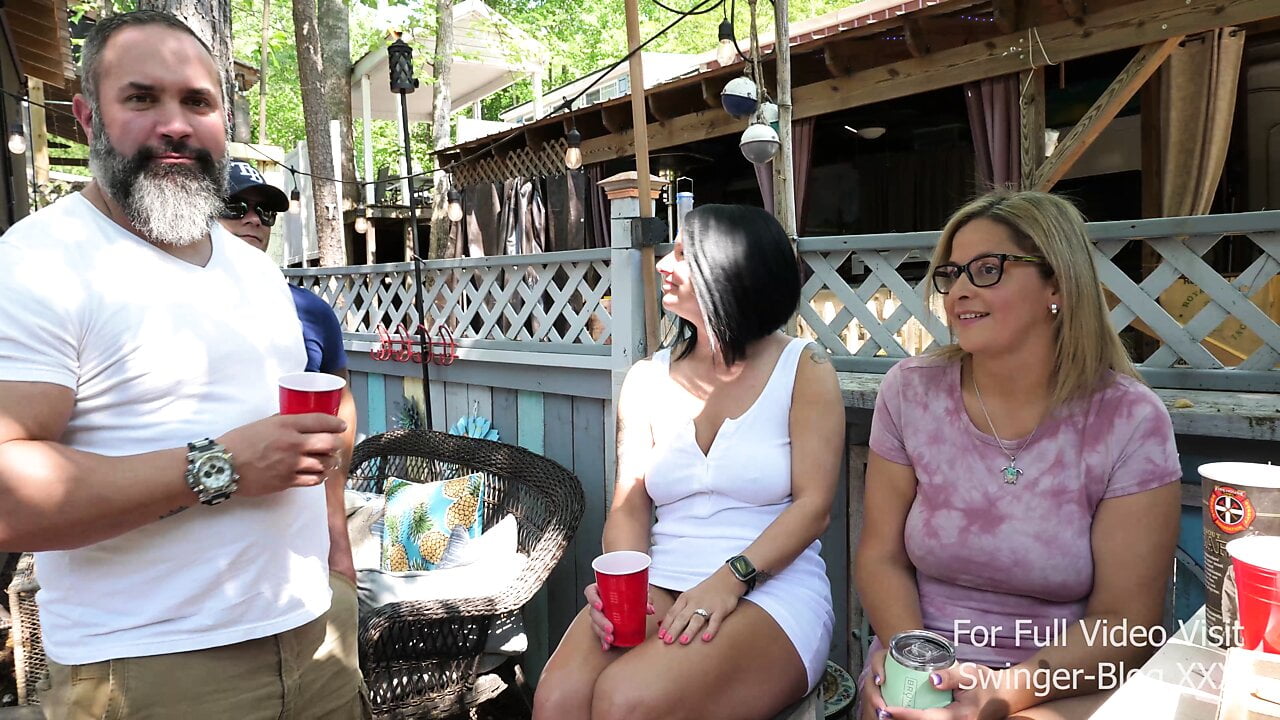 Double Penetration At The Love Shack – FetSwing Lifestyle