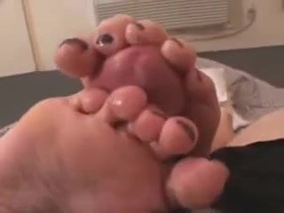 Girlfriend footjob