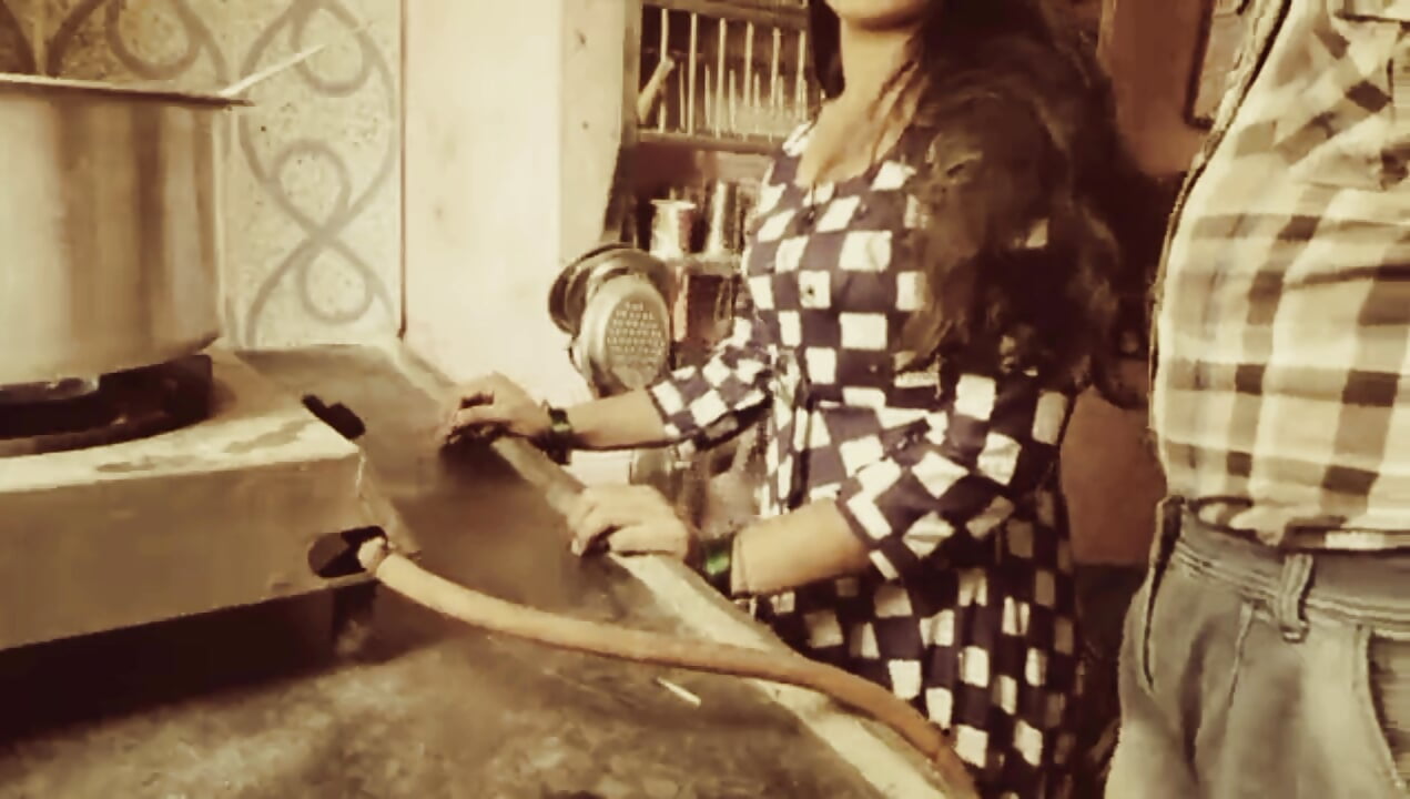Indian wife fucking in kitchen
