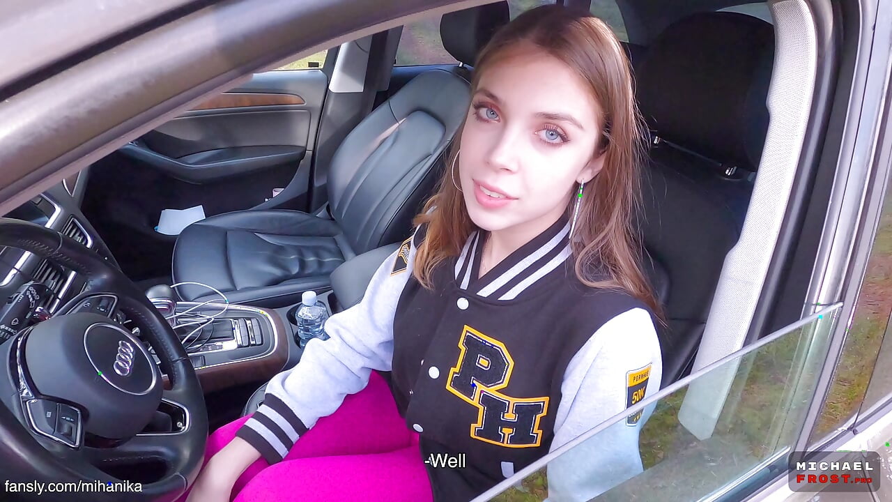 Lucky Stranger Met Slutty MihaNika69 In Public Park