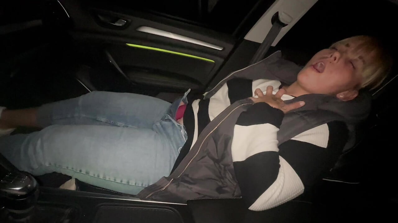 masturbation outdor in the car satisfyer clitoris spinning fingers moaning twitching trembling multiple orgasms