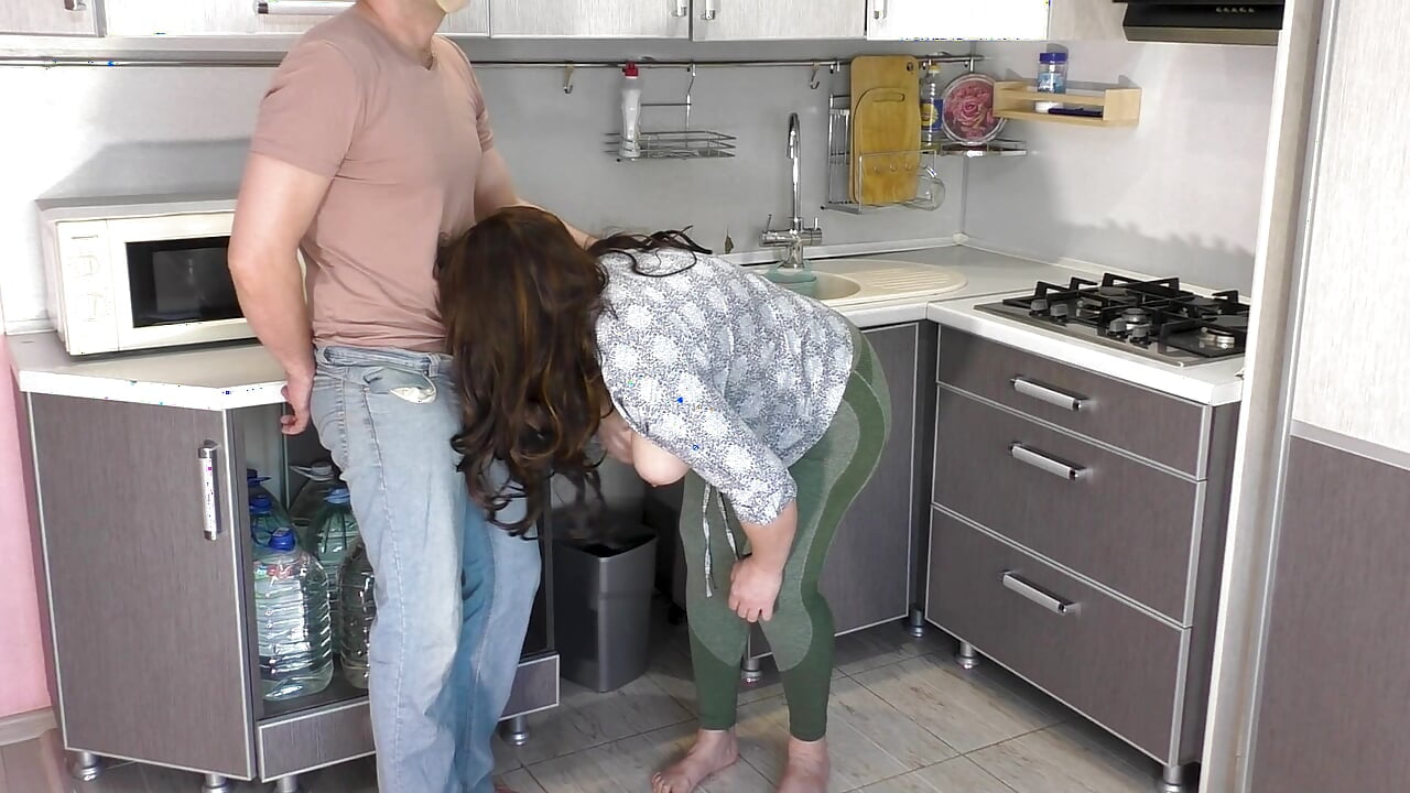 Mature MILF did not have to be persuaded for anal for a long time