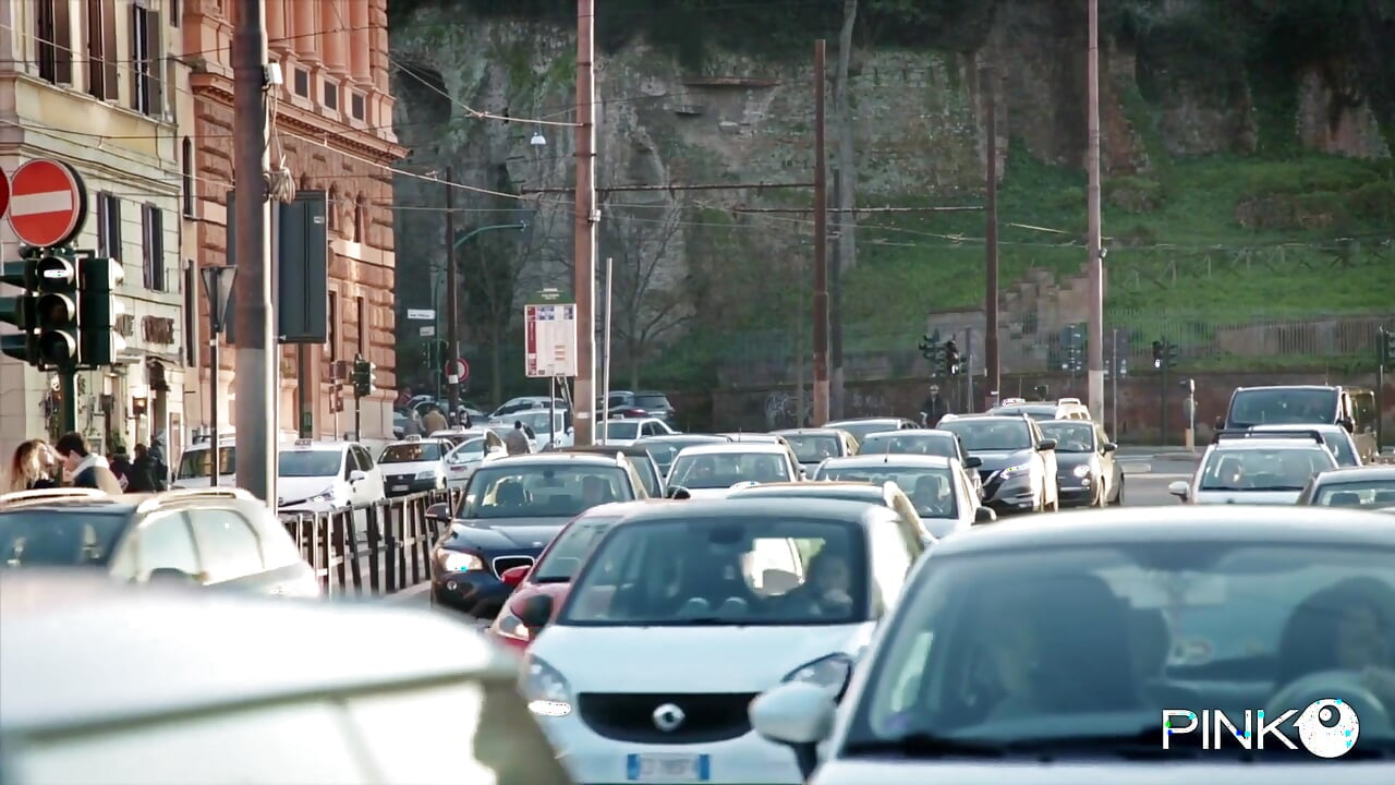 Model Cherry Kiss likes Christian Clay’s cock in the ass