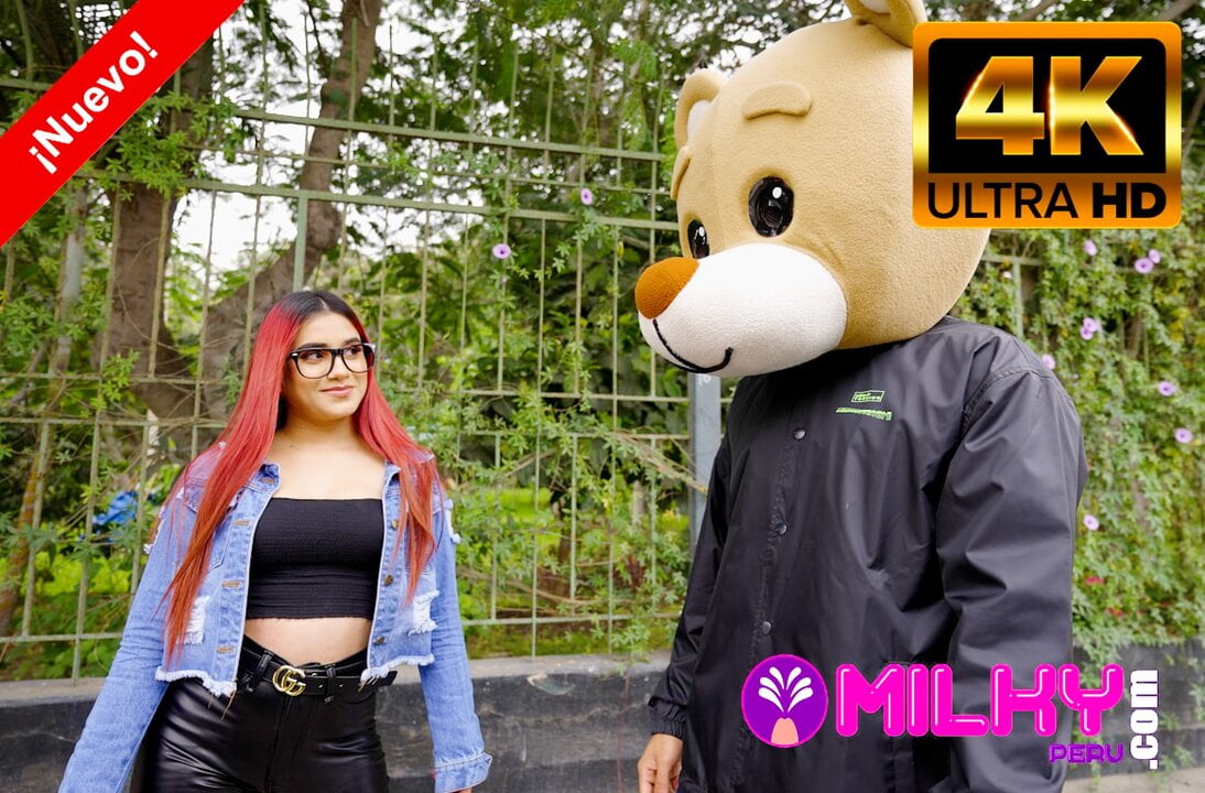 Rosario is horny on the street and fucking Milky Bear