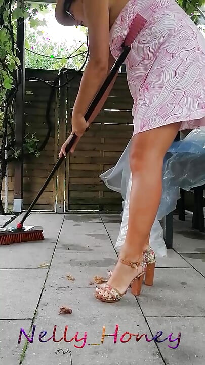 Sweeped the terrace and was rewarded with sperm