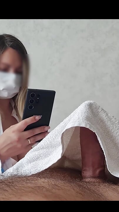 The masseuse is SHOCKED!!! the client’s dick has grown