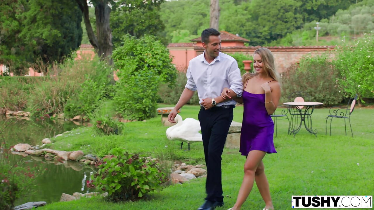 TUSHY Angelic Blonde Jaylah Gets DPed By Two Eager Suitors