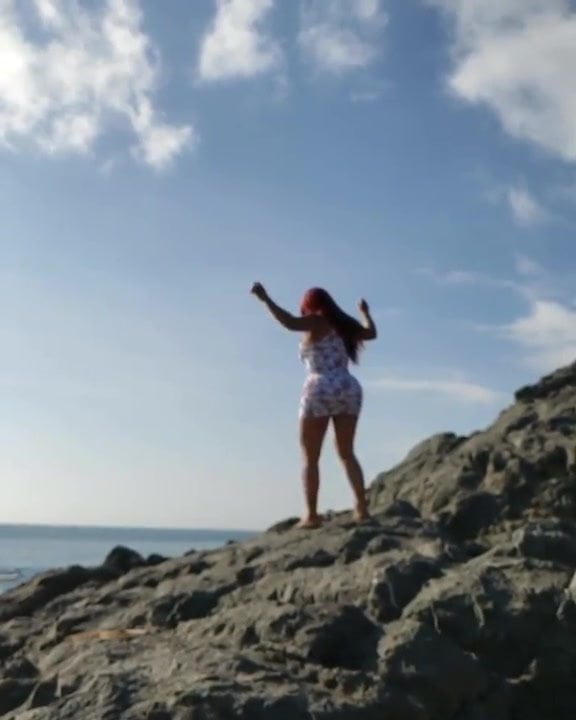 VP02 – Deysi Araujo 392u