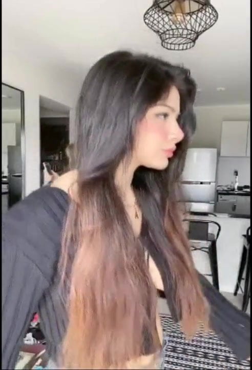 VP06 – Aylin Criss 1uytgd