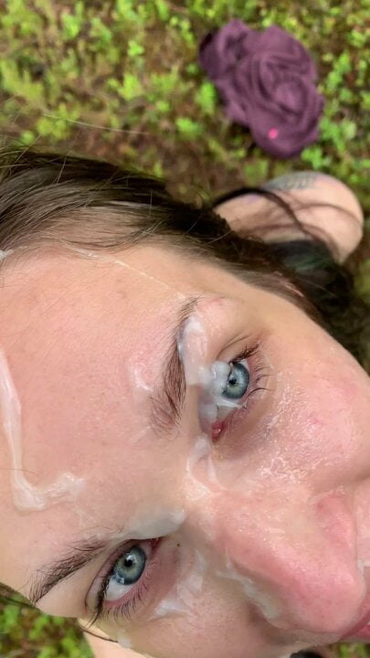 Yuna gets an outdoor facial