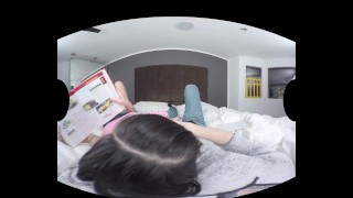 Brenna Sparks And Her Entertaining VR Porn