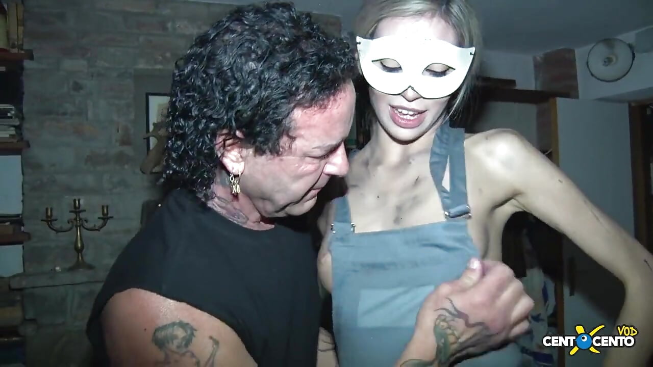 Gourmet Snacks with Veronica Le Bon (full movie CentoXCento)