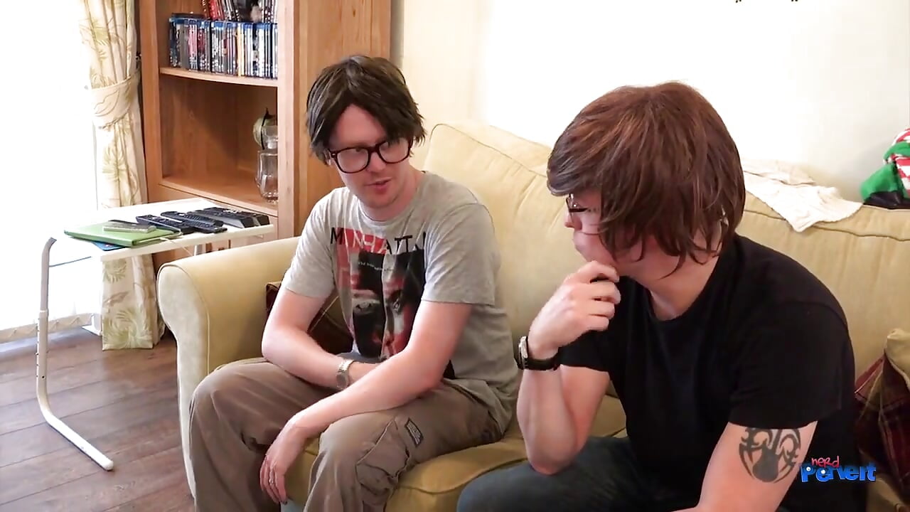 Kaz Cairns – Fuck off Suck