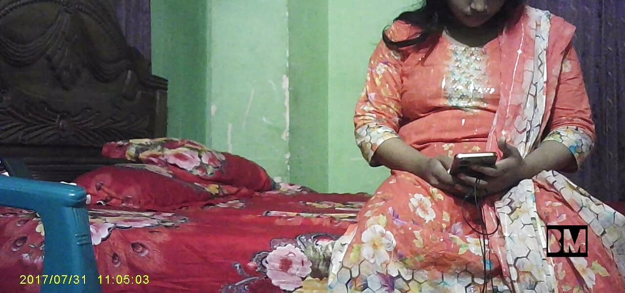 Super hot n cute desi married getting fucked by Ex-hubby with Flash light